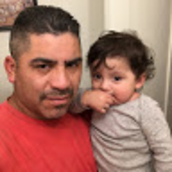 Meet your Posher, Ulises - Picture 1 of 1